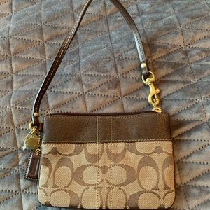 Coach wristlet brand new no tags